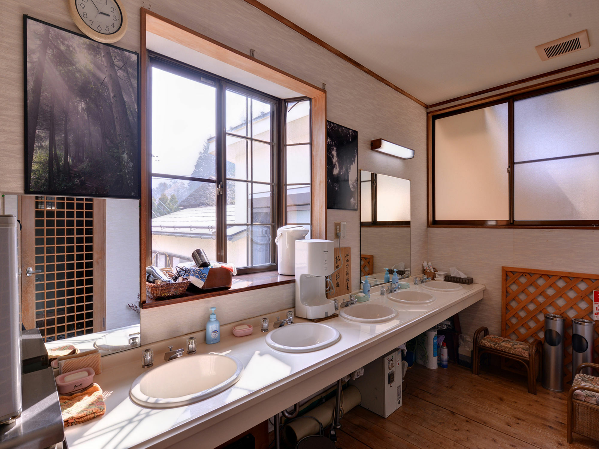 Nanzansou Hotell Ome Exteriör bild